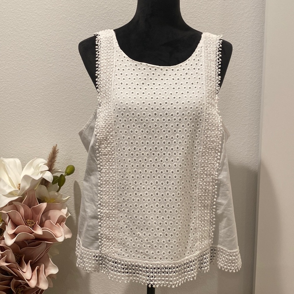 Who what west Eyelet tank